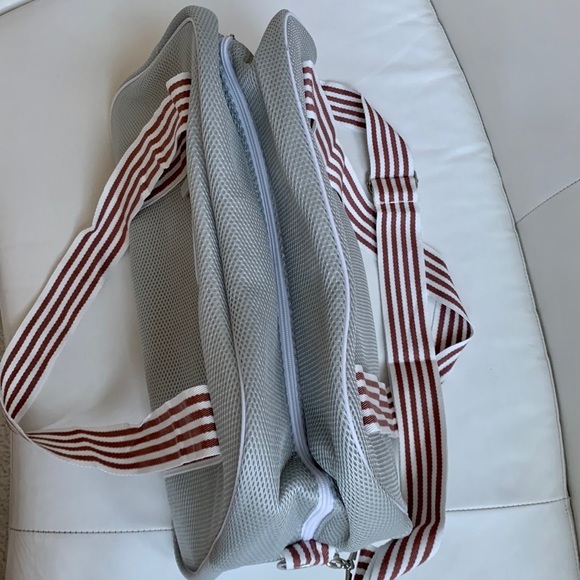 New Balance Gym Bag - Picture 2 of 5